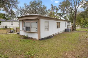 2109 Hialeah Ave, Leesburg, FL 34748 - Photo 10
