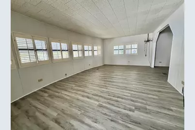 149 Royal Palm Drive, Leesburg, FL 34748 - Photo 2