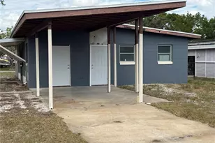 1121 Oakland Dr, Tavares, FL 32778 - Photo 2