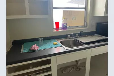 1121 Oakland Drive, Tavares, FL 32778 - Photo 10