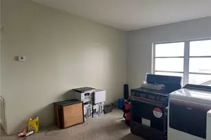 1121 Oakland Dr, Tavares, FL 32778 - Photo 12