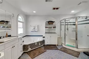 9210 County Rd 48, Yalaha, FL 34797 - Photo 16