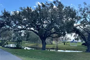 310 W Dixie Ave, Leesburg, FL 34748 - Photo 18