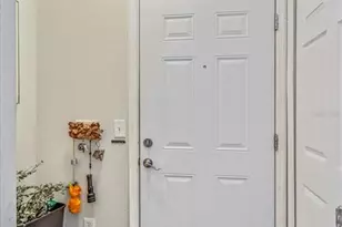 3368 Parkchester Square Blvd, Orlando, FL 32835 - Photo 2