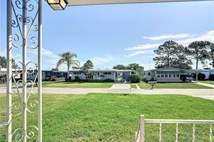 1129 Elkhart Cir, Tavares, FL 32778 - Photo 6