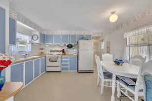 269 Kelou Ct, Leesburg, FL 34788 - Photo 12