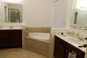 1408 Diamond Loop Dr, Kissimmee, FL 34744 - Photo 12