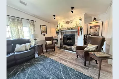 1 Robin Road, Wildwood, FL 34785 - Photo 6