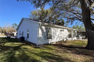 25527 Oak Alley, Leesburg, FL 34748 - Photo 12