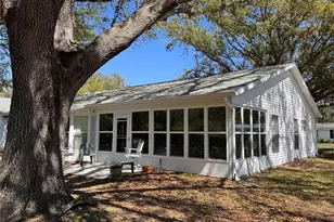 25527 Oak Alley, Leesburg, FL 34748 - Photo 2