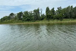 6001 Bird Island Dr, Lady Lake, FL 32159 - Photo 1