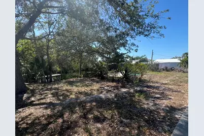 321 Ravenna Street N, Nokomis, FL 34275 - Photo 18