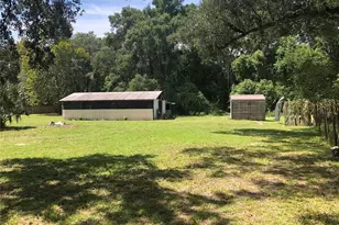 136 S Commercial St, Coleman, FL 33521 - Photo 4