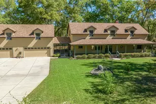 39636 Carolina Ave, Lady Lake, FL 32159 - Photo 1