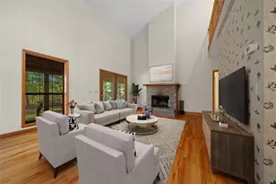 39636 Carolina Ave, Lady Lake, FL 32159 - Photo 18