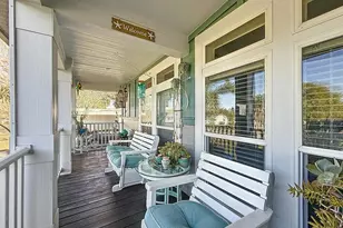 1116 Elkhart Cir, Tavares, FL 32778 - Photo 2