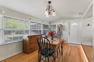 2376 Cr 444, Lake Panasoffkee, FL 33538 - Photo 20