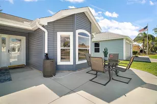 2142 Margarita Dr, The Villages, FL 32159 - Photo 2