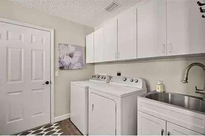 2142 Margarita Drive, The Villages, FL 32159 - Photo 30