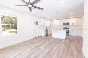 2399 Cr 423, Lake Panasoffkee, FL 33538 - Photo 6