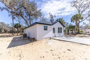 2399 Cr 423, Lake Panasoffkee, FL 33538 - Photo 2