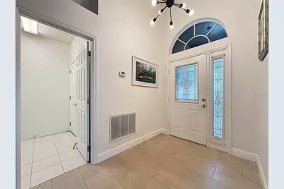 3684 Eversholt Street, Clermont, FL 34711 - Photo 2