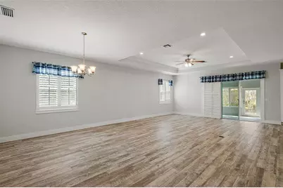 137 E Palmetto Avenue, Howey in the Hills, FL 34737 - Photo 6