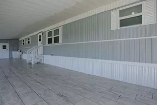 8901 SE 144th Ln, Summerfield, FL 34491 - Photo 6