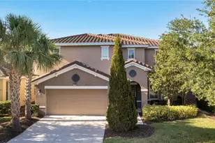 4328 Acorn Ct, Davenport, FL 33837 - Photo 2