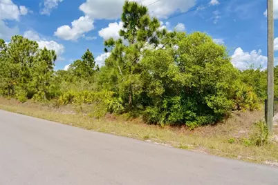 1510 Pine Avenue, Lehigh Acres, FL 33972 - Photo 12