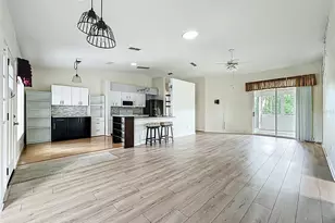 25540 Belle Helene, Leesburg, FL 34748 - Photo 10