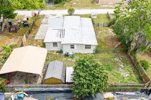 2072 NW 10th Terrace, Lake Panasoffkee, FL 33538 - Photo 16