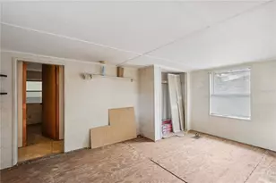 2072 NW 10th Terrace, Lake Panasoffkee, FL 33538 - Photo 22