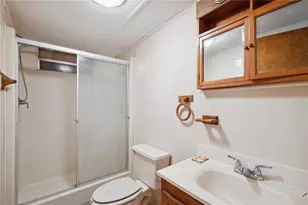 2072 NW 10th Terrace, Lake Panasoffkee, FL 33538 - Photo 4