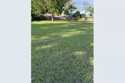East, Clermont, FL 34711 - Photo 1