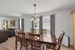 3203 Islawild Way, The Villages, FL 32163 - Photo 10