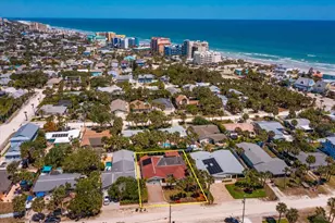 910 Locust St, New Smyrna Beach, FL 32169 - Photo 2