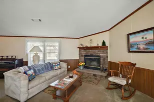 37945 Monticello St, Leesburg, FL 34788 - Photo 4