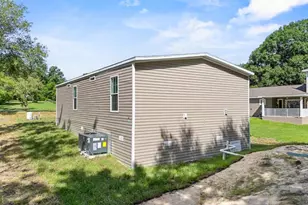 811 N Swindell Ave, Lakeland, FL 33810 - Photo 4