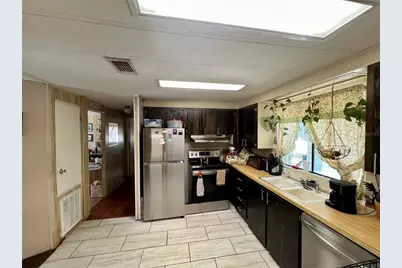 27 Robin Road, Wildwood, FL 34785 - Photo 4