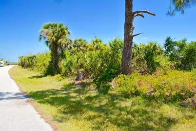 7058 Stacy Lane, Port Charlotte, FL 33981 - Photo 12