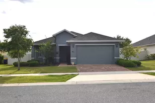 709 Calabria Way, Howey in the Hills, FL 34737 - Photo 2