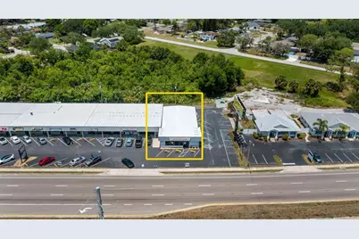 324 W Burleigh Boulevard, Tavares, FL 32778 - Photo 1