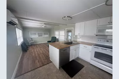 211 Southwinds Drive, Sarasota, FL 34231 - Photo 6