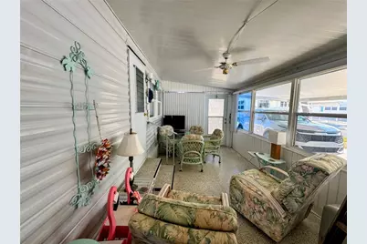 211 Southwinds Drive, Sarasota, FL 34231 - Photo 12