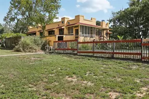 308 Sunnyside Dr, Leesburg, FL 34748 - Photo 54