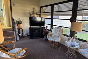 617 Webb Way, Lady Lake, FL 32159 - Photo 2