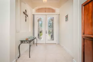 537 Montage Ln, Kissimmee, FL 34759 - Photo 8