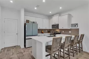 2552 Chickasaw Plum Loop, Clermont, FL 34711 - Photo 6