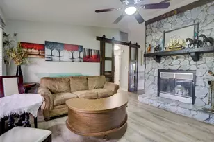 37149 Grays Airport, Lady Lake, FL 32159 - Photo 6